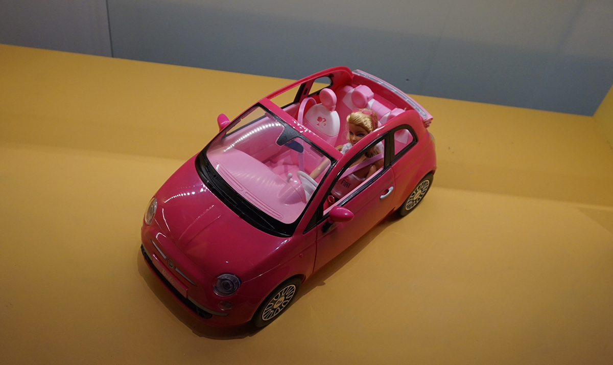 Barbie carro