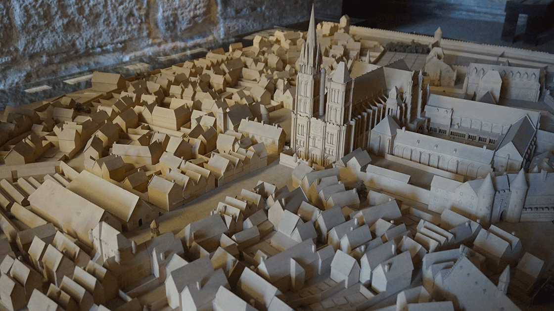 Basilica-Saint-Denis-maquete