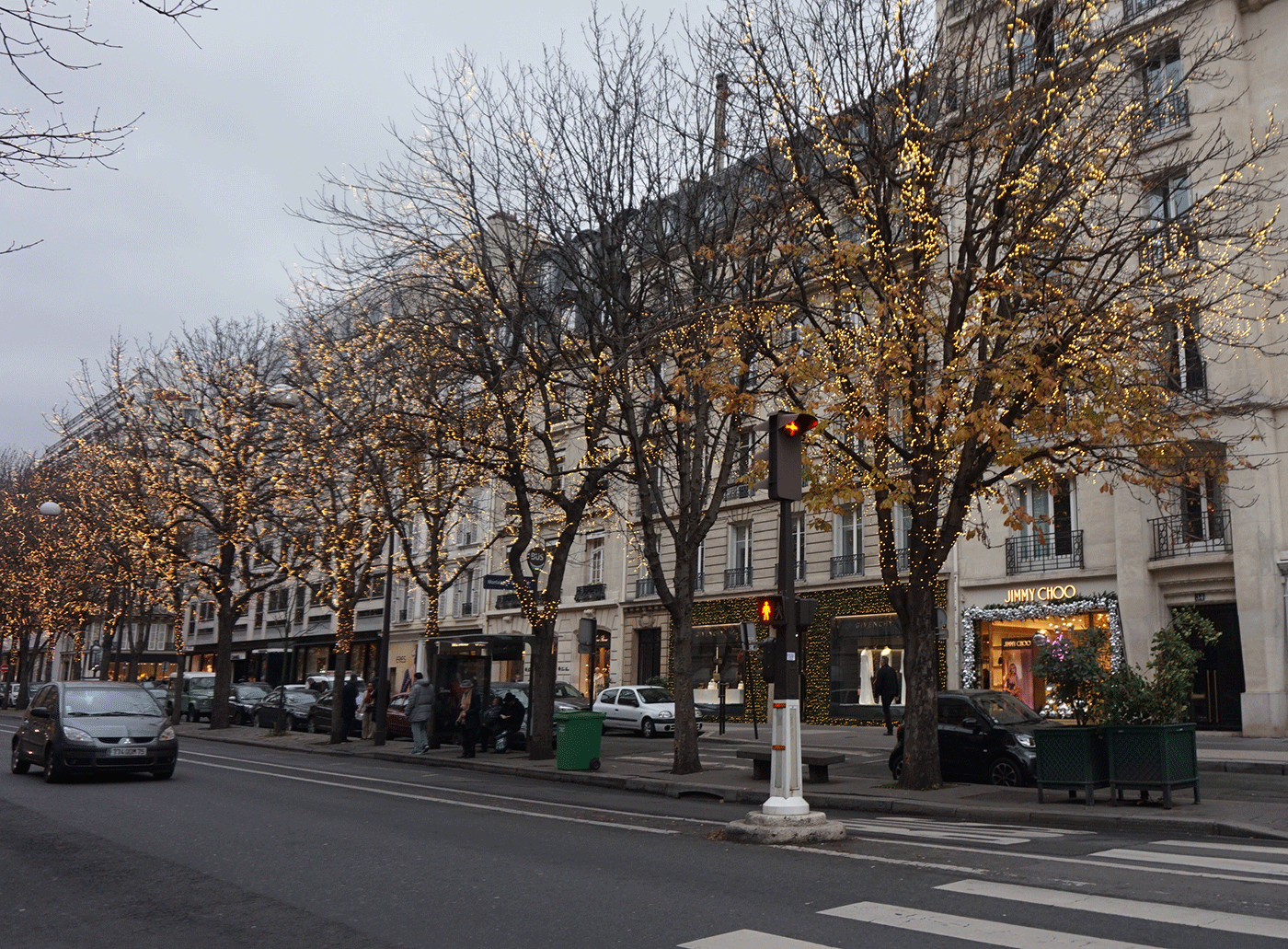 Avenue Montaigne em Paris luxo 