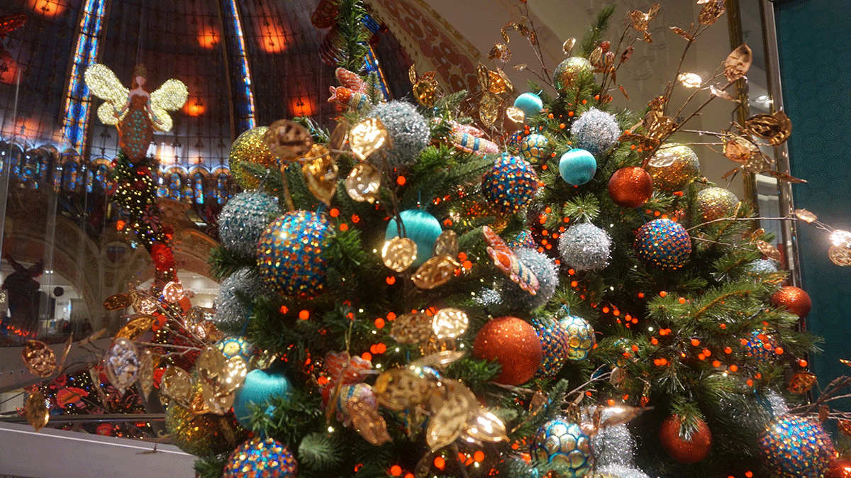 Natal em Paris: a incrível decoracão da Galeria Lafayette — BEM in Paris –  Blog