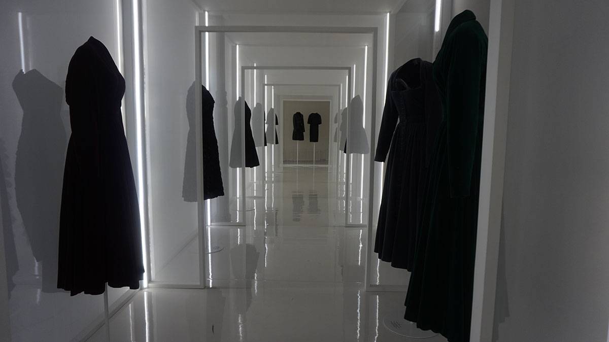 Balenciaga e Alaia escultores das formas