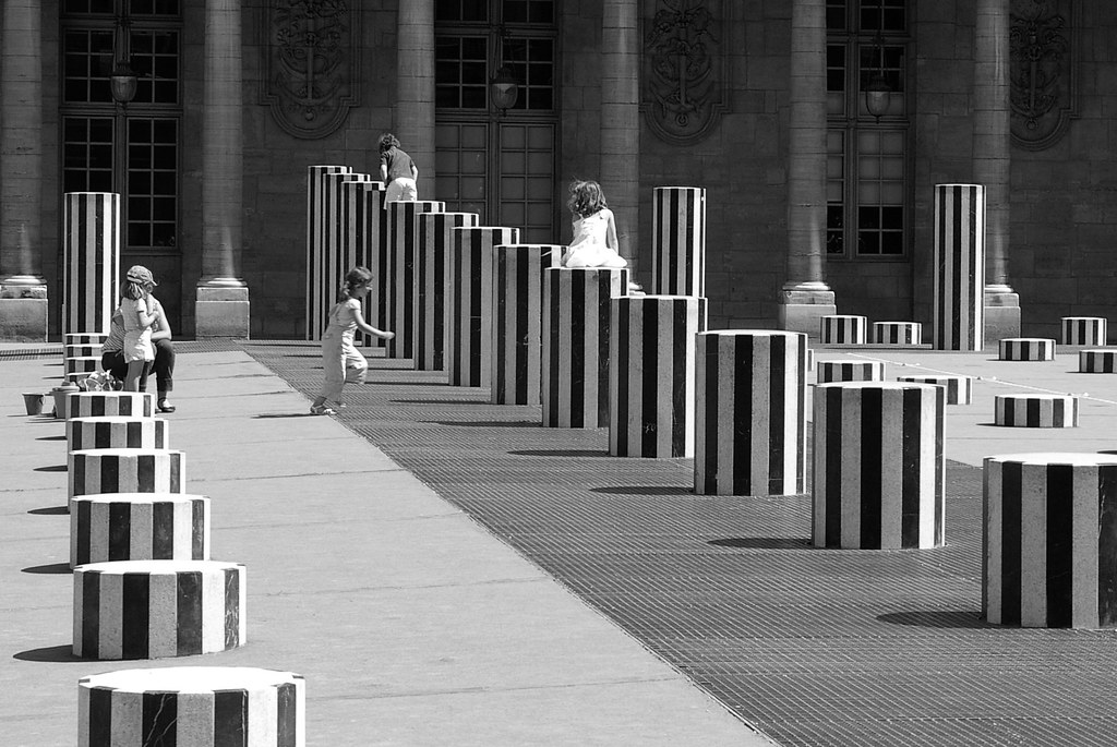 crianças no Palais Royal 